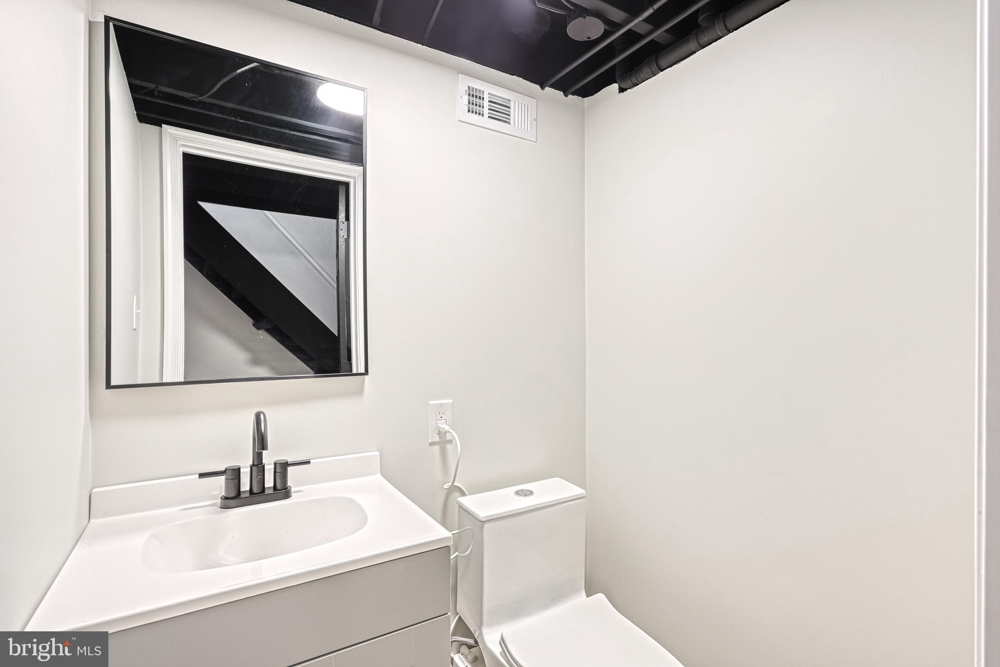 946 Church Road York, PA 17404 - Photo 48 of 81