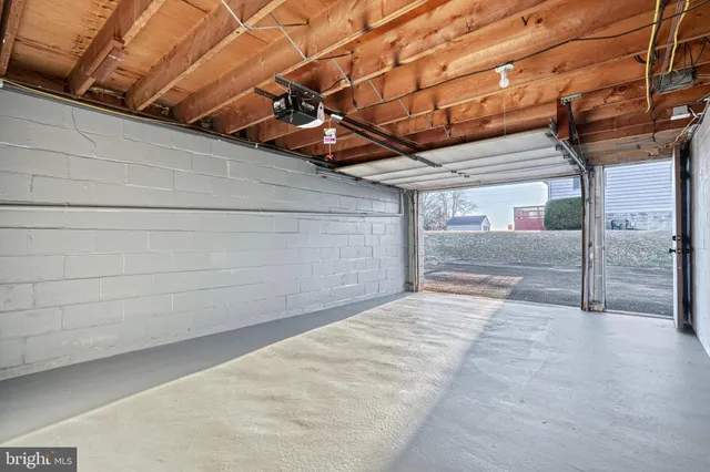 $324,500 | 946 Church Road, York, PA 17404