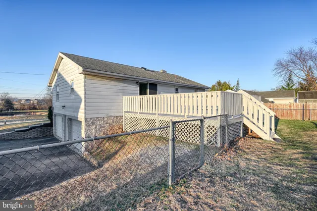 $324,500 | 946 Church Road, York, PA 17404