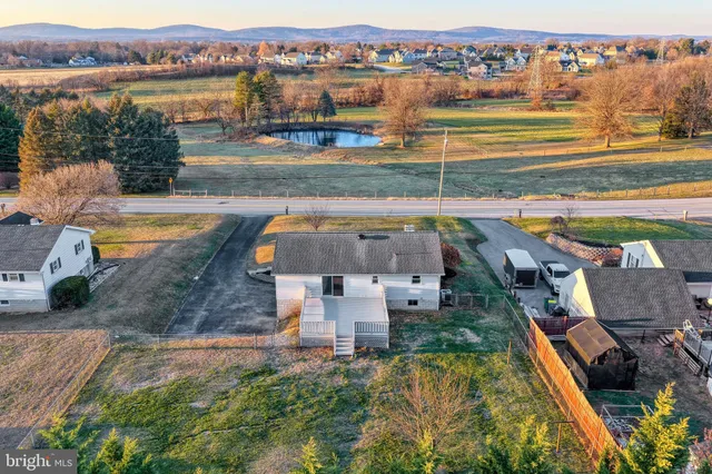 $329,850 | 946 Church Road, York, PA 17404