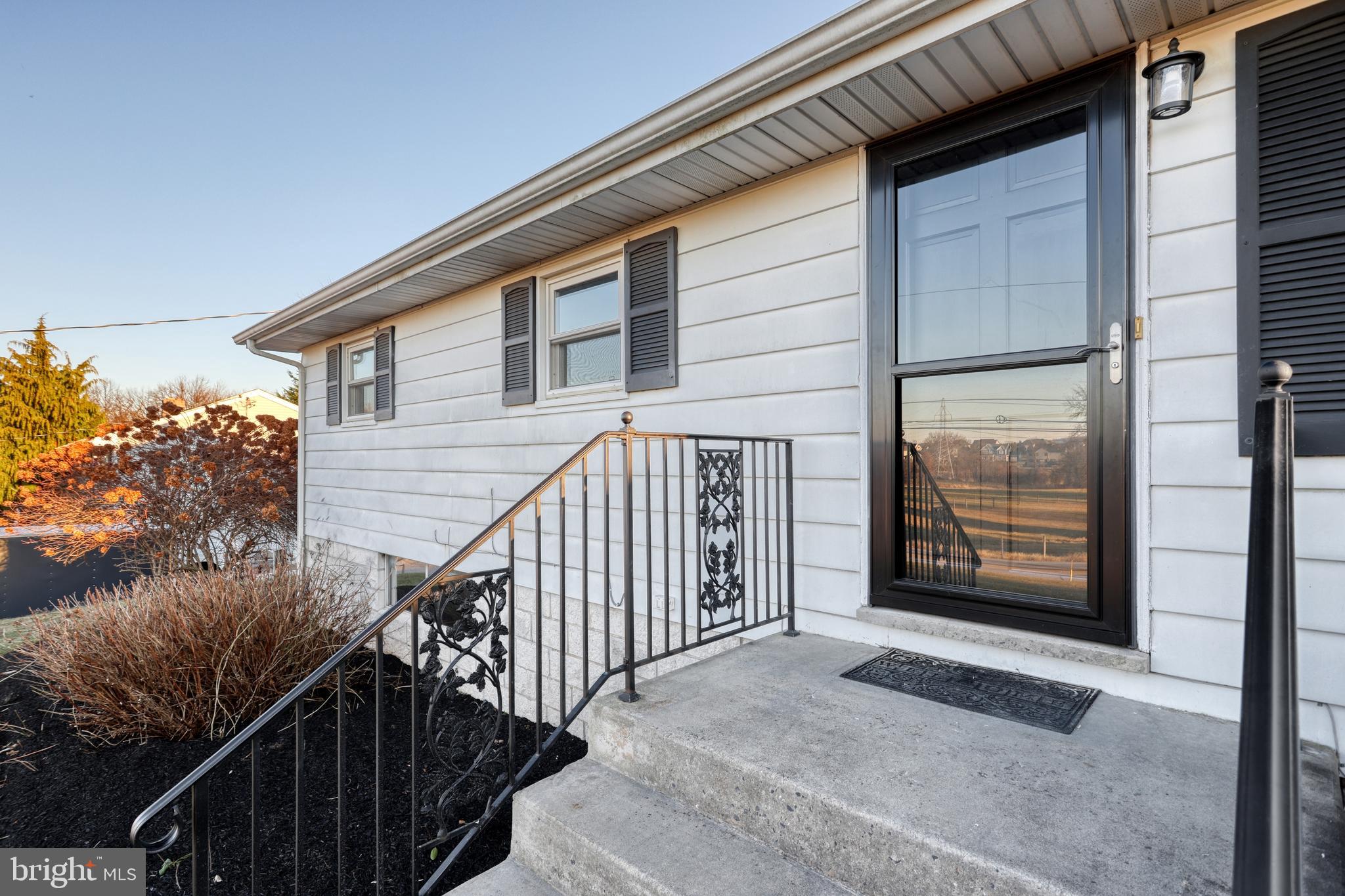 946 Church Road York, PA 17404 - Photo 9 of 81