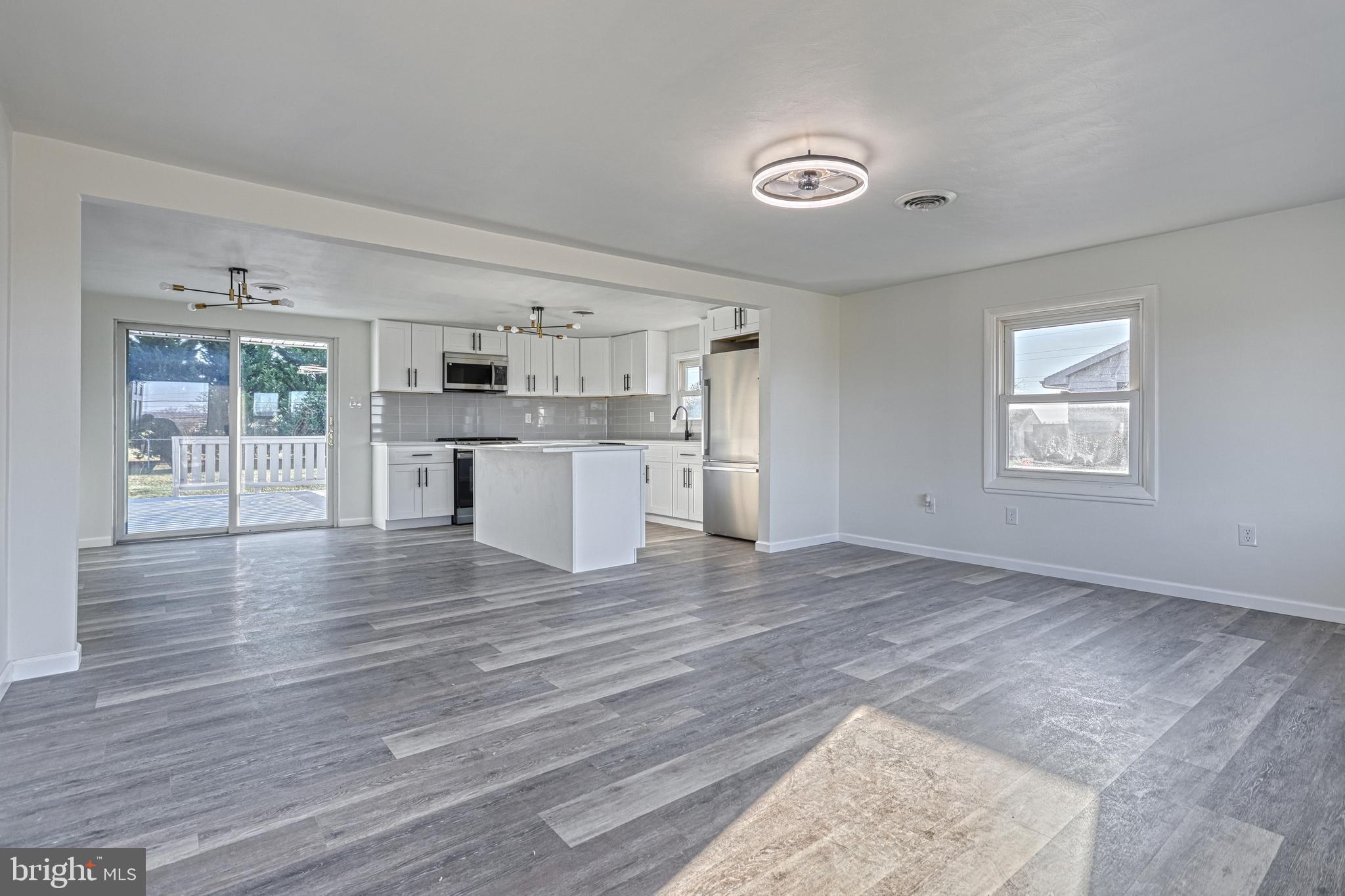 946 Church Road York, PA 17404 - Photo 10 of 81