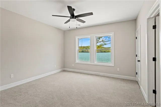 $875,000 | 77 Lakeway Lane, Climax Springs, MO 65324