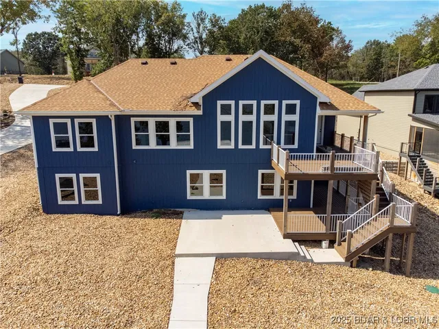 $875,000 | 77 Lakeway Lane, Climax Springs, MO 65324