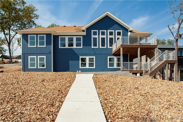 $875,000 | 77 Lakeway Lane, Climax Springs, MO 65324