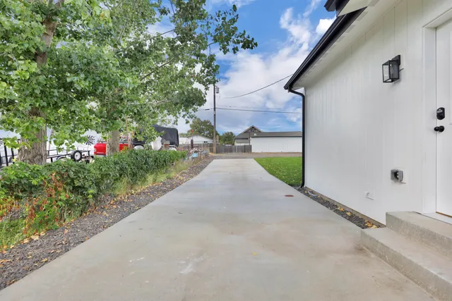 $335,000 | 1733 East Lacrosse Avenue, Spokane, WA 99207