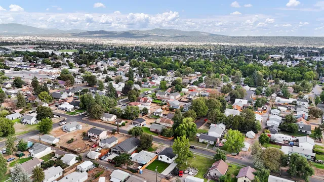 $335,000 | 1733 East Lacrosse Avenue, Spokane, WA 99207