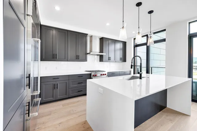 $1,675,000 | 1144 Brookwood Drive, Green Bay, WI 54304