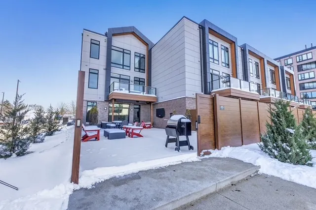 $1,629,900 | 1144 Brookwood Drive, Green Bay, WI 54304