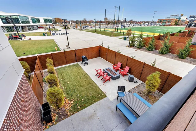 $1,629,900 | 1144 Brookwood Drive, Green Bay, WI 54304