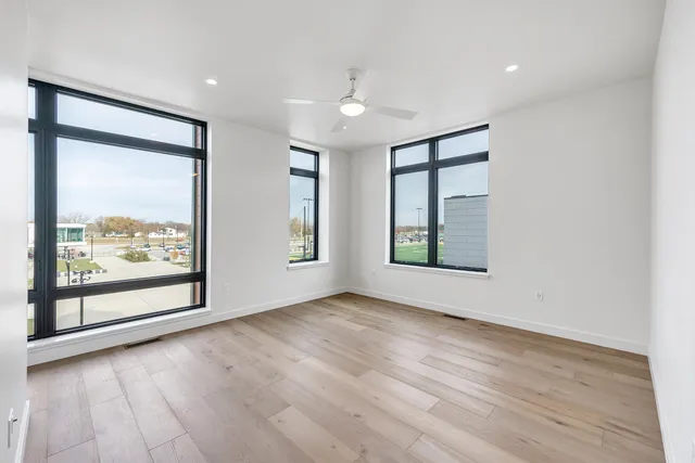 $1,629,900 | 1144 Brookwood Drive, Green Bay, WI 54304