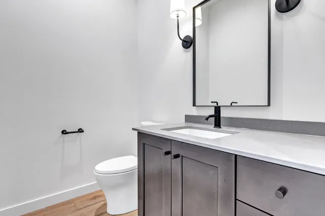 $1,629,900 | 1144 Brookwood Drive, Green Bay, WI 54304