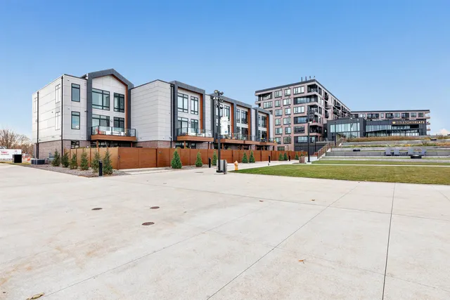 $1,675,000 | 1144 Brookwood Drive, Green Bay, WI 54304