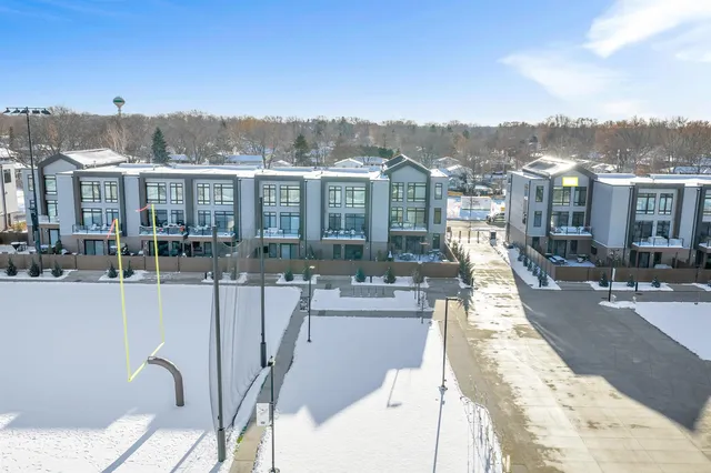 $1,675,000 | 1144 Brookwood Drive, Green Bay, WI 54304