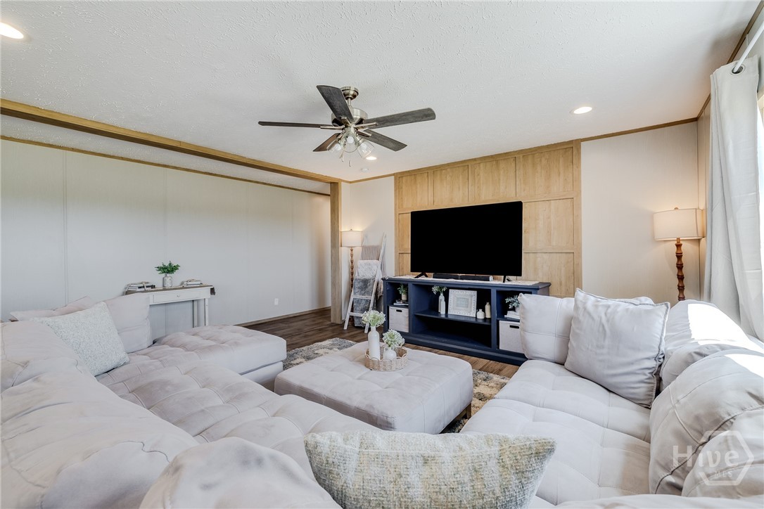 559 Evergreen Church Road Cobbtown, GA 30420 - Photo 4 of 40