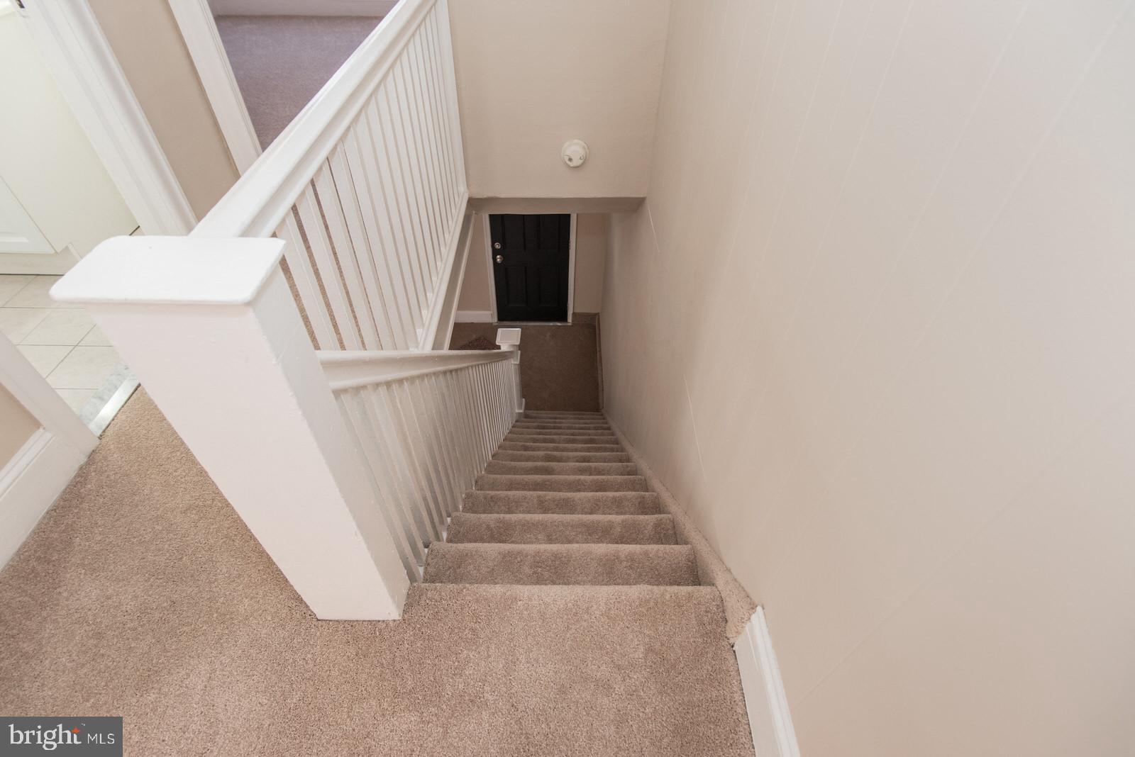 7119 Gillespie Street Philadelphia, PA 19135 - Photo 16 of 47 a view of entryway