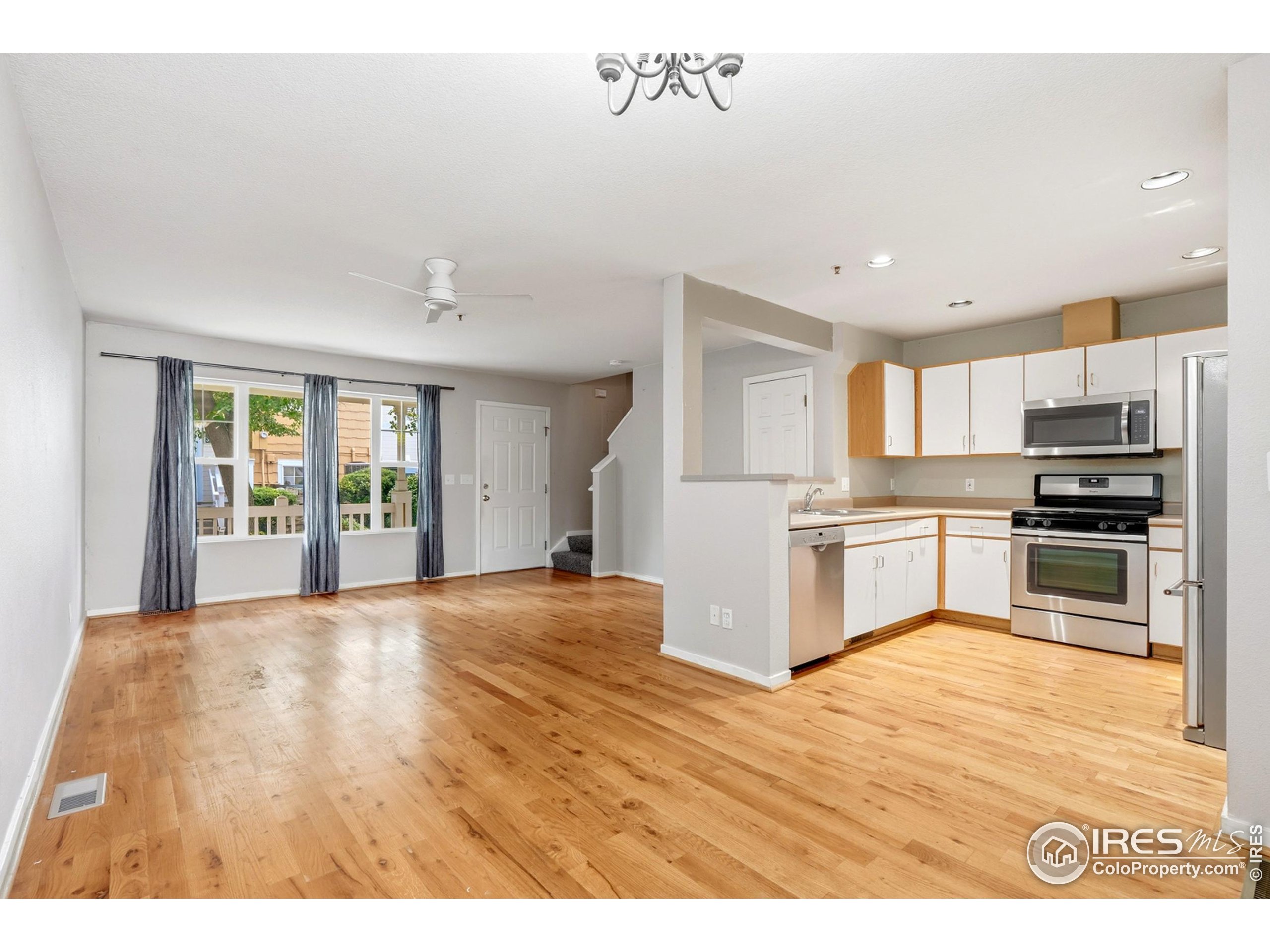 3970 Colorado Avenue, Unit K Boulder, CO 80303 - Photo 13 of 38