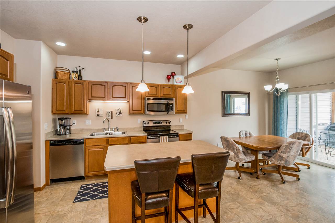 77 North Park Ridge Road North Liberty, IA 52317 - Photo 4 of 9 Gallery Image 4