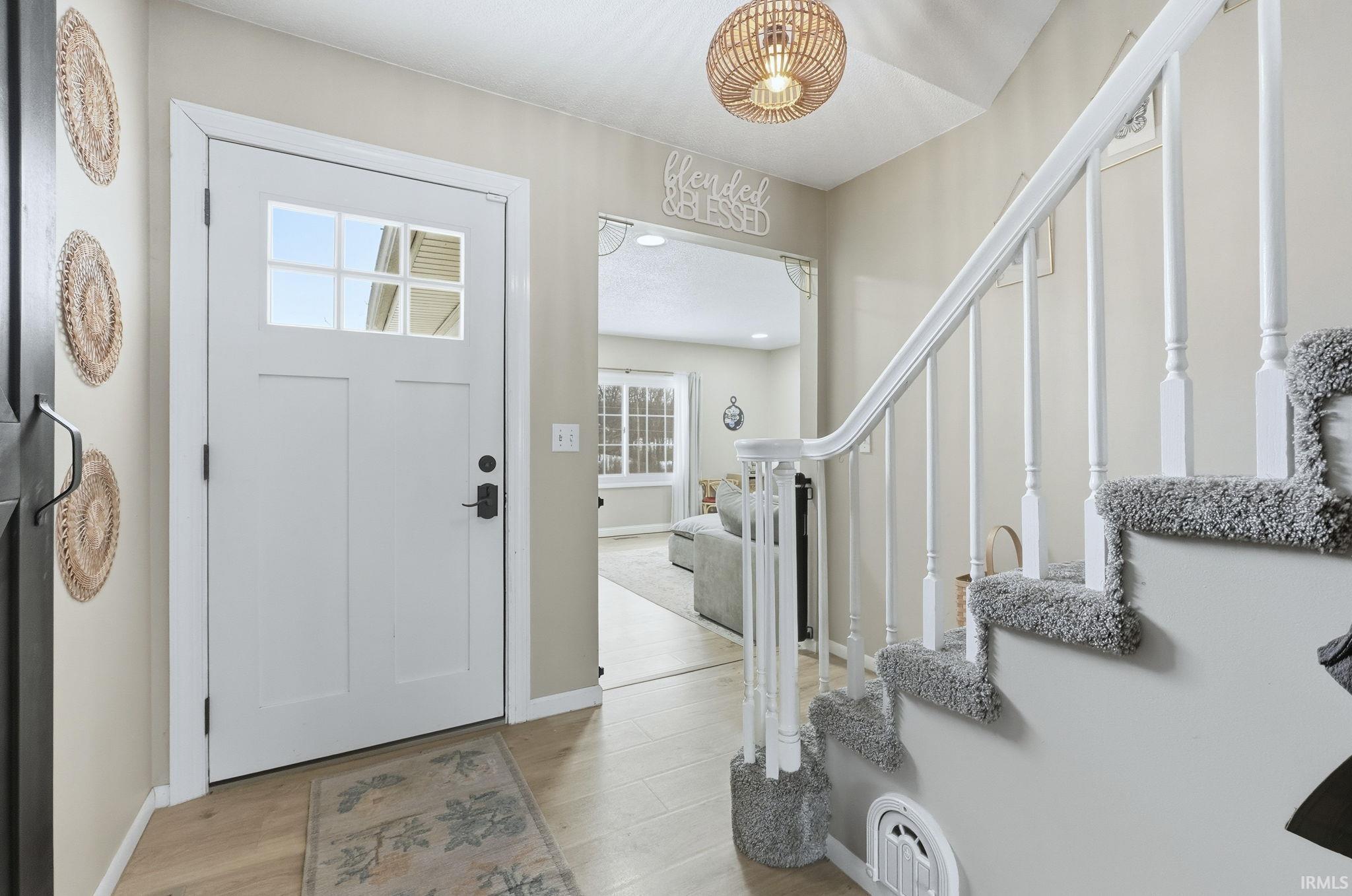 18416 Lima Road Huntertown, IN 46748 - Photo 3 of 36