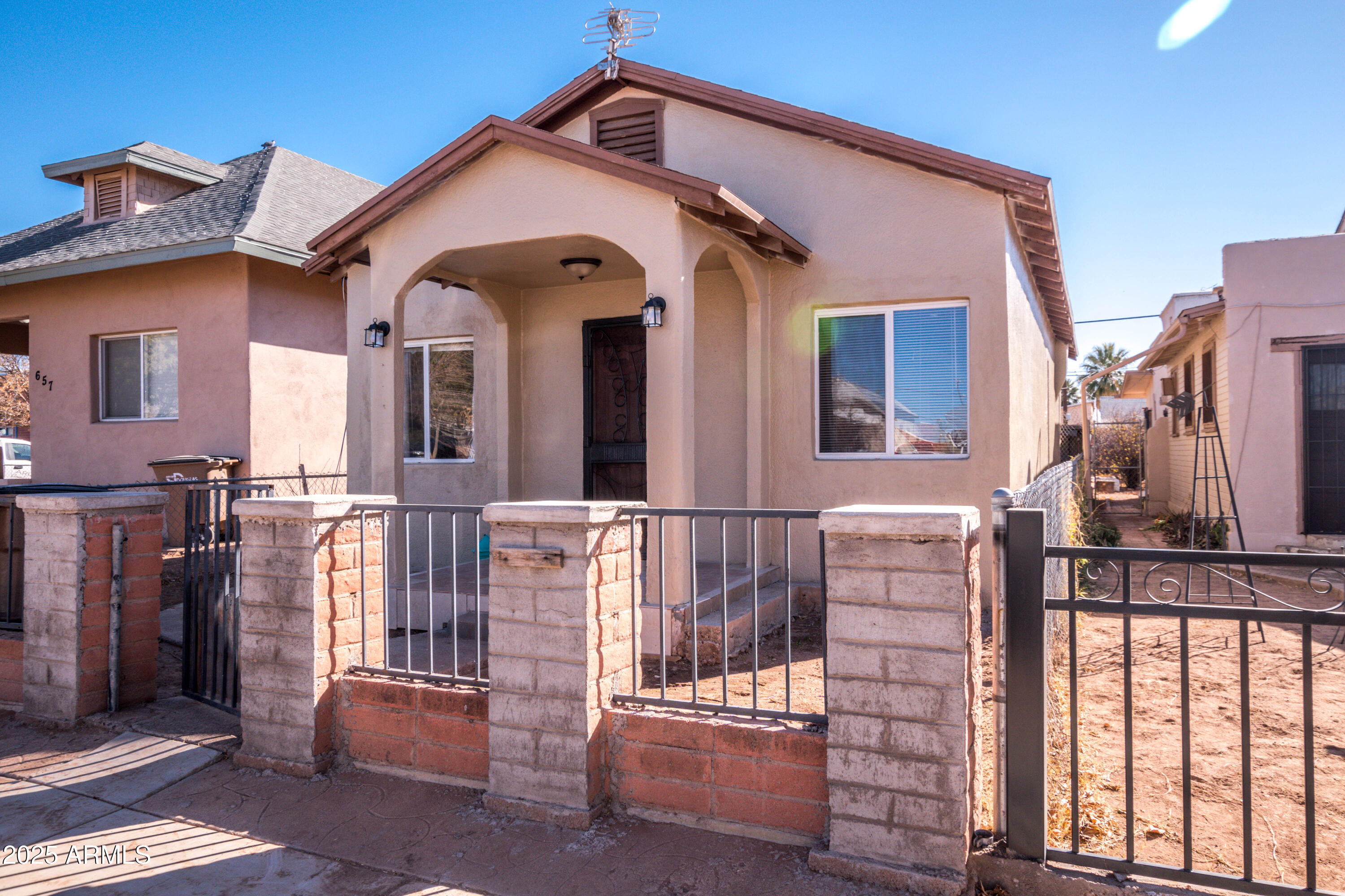 655 East 7th Street Douglas, AZ 85607 - Photo 1 of 30 655 E 7TH ST 01-31-2025 (2)