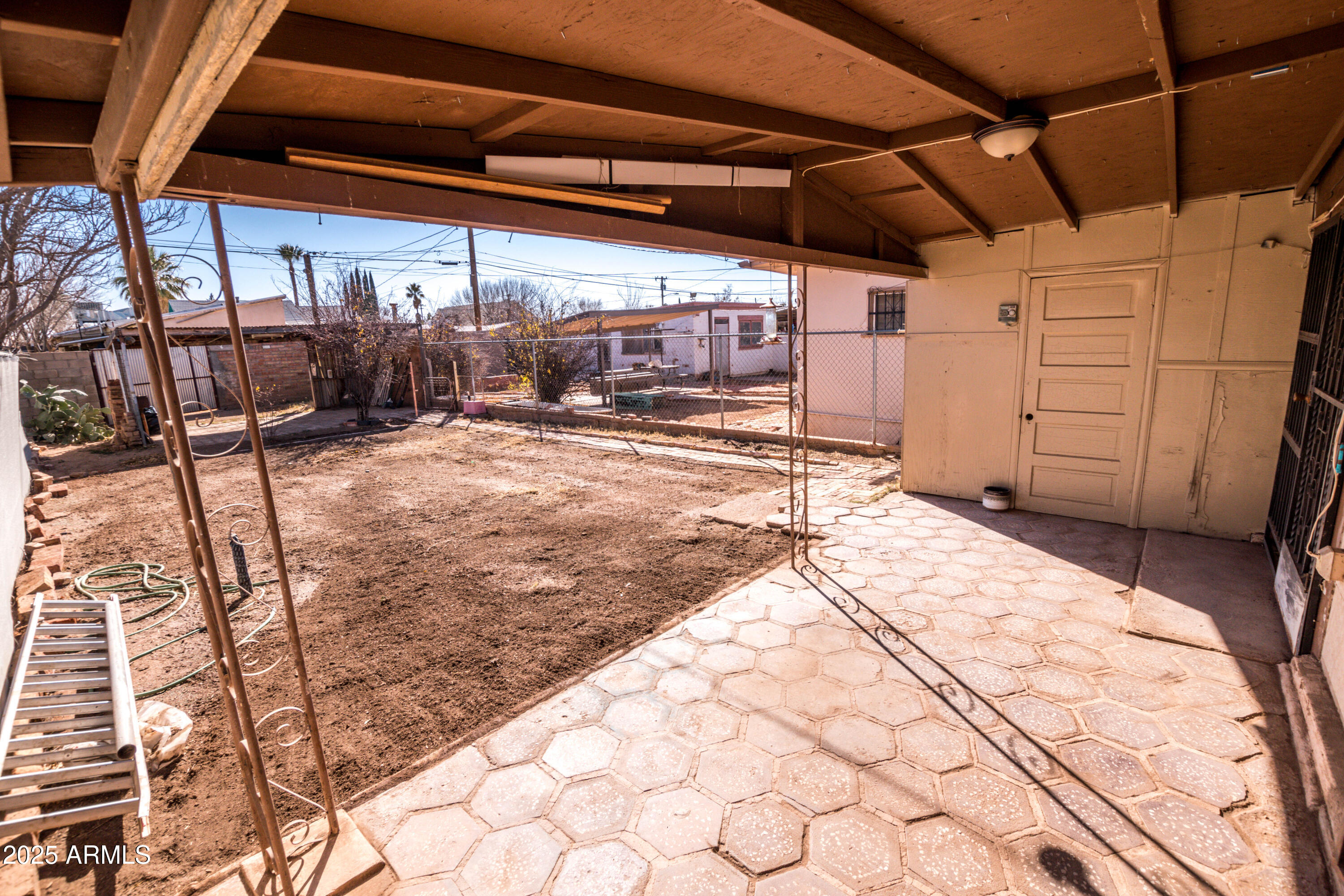 655 East 7th Street Douglas, AZ 85607 - Photo 25 of 30 655 E 7TH ST 01-31-2025 (28)