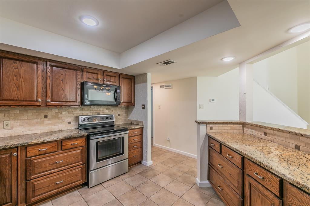 400 South Fielder Road Arlington, TX 76013 - Photo 16 of 40 Gallery Image 16