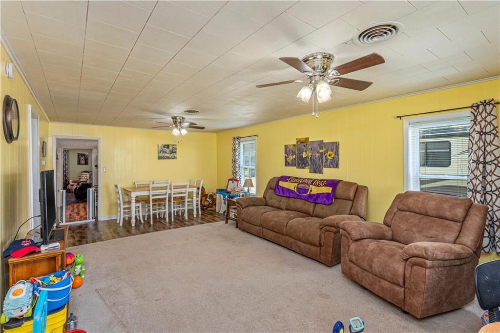2532 Broussard Road Sulphur, LA 70665 - Photo 2 of 11