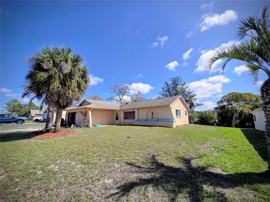 8026 Victoria Way Weeki Wachee, FL 34613 - Photo 15 of 18