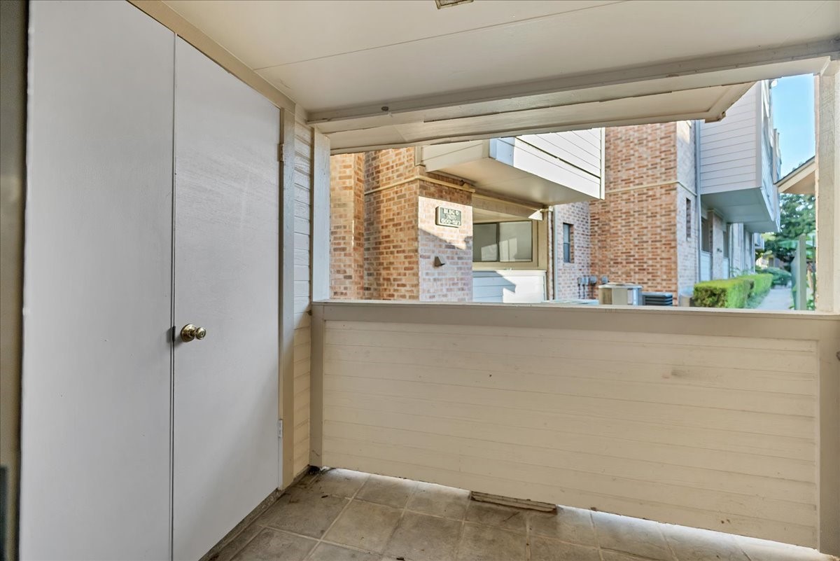 2500 Burleson Road, Unit 609 Austin, TX 78741 - Photo 15 of 23