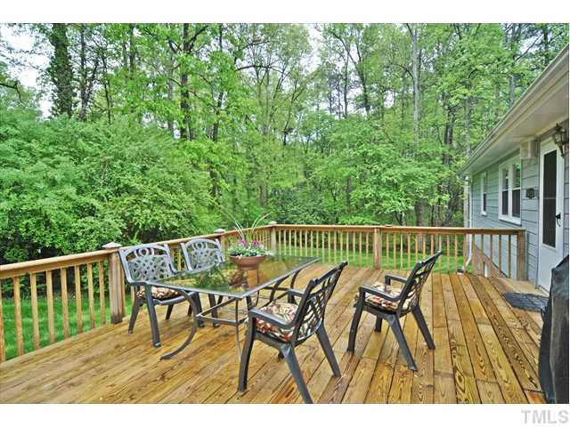 9020 Oneal Road Raleigh, NC 27613 - Photo 22 of 25 Patio/Deck