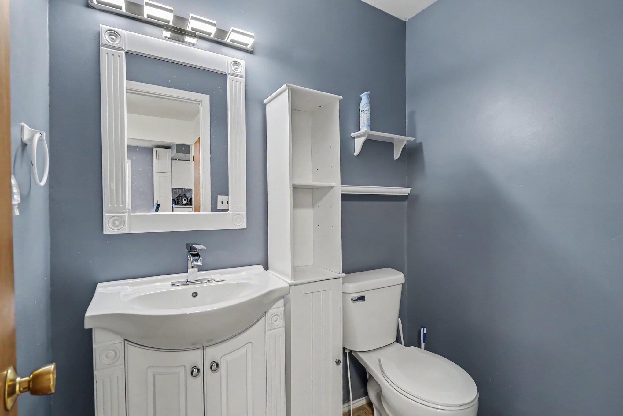 16360 Rutherland Street East Southfield, MI 48076 - Photo 14 of 29 019_file_7712