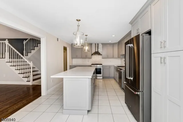 $5,800 | 164 Chateau Thierry Avenue, Unit 164, Madison, NJ 07940