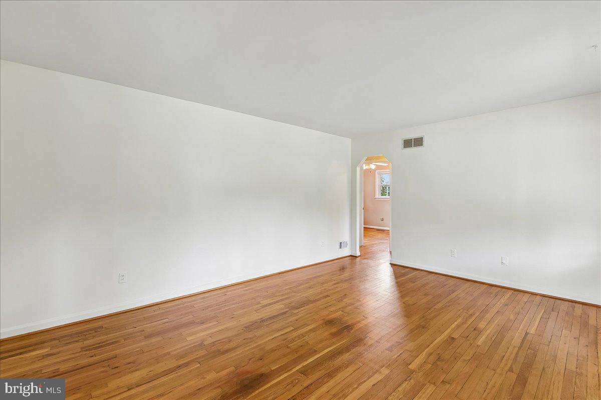 1901 Van Bibber Road Edgewood, MD 21040 - Photo 5 of 42 Family Room