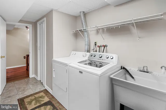 $689,500 | 17945 Archwood Way, Olney, MD 20832