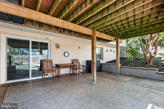 $689,500 | 17945 Archwood Way, Olney, MD 20832