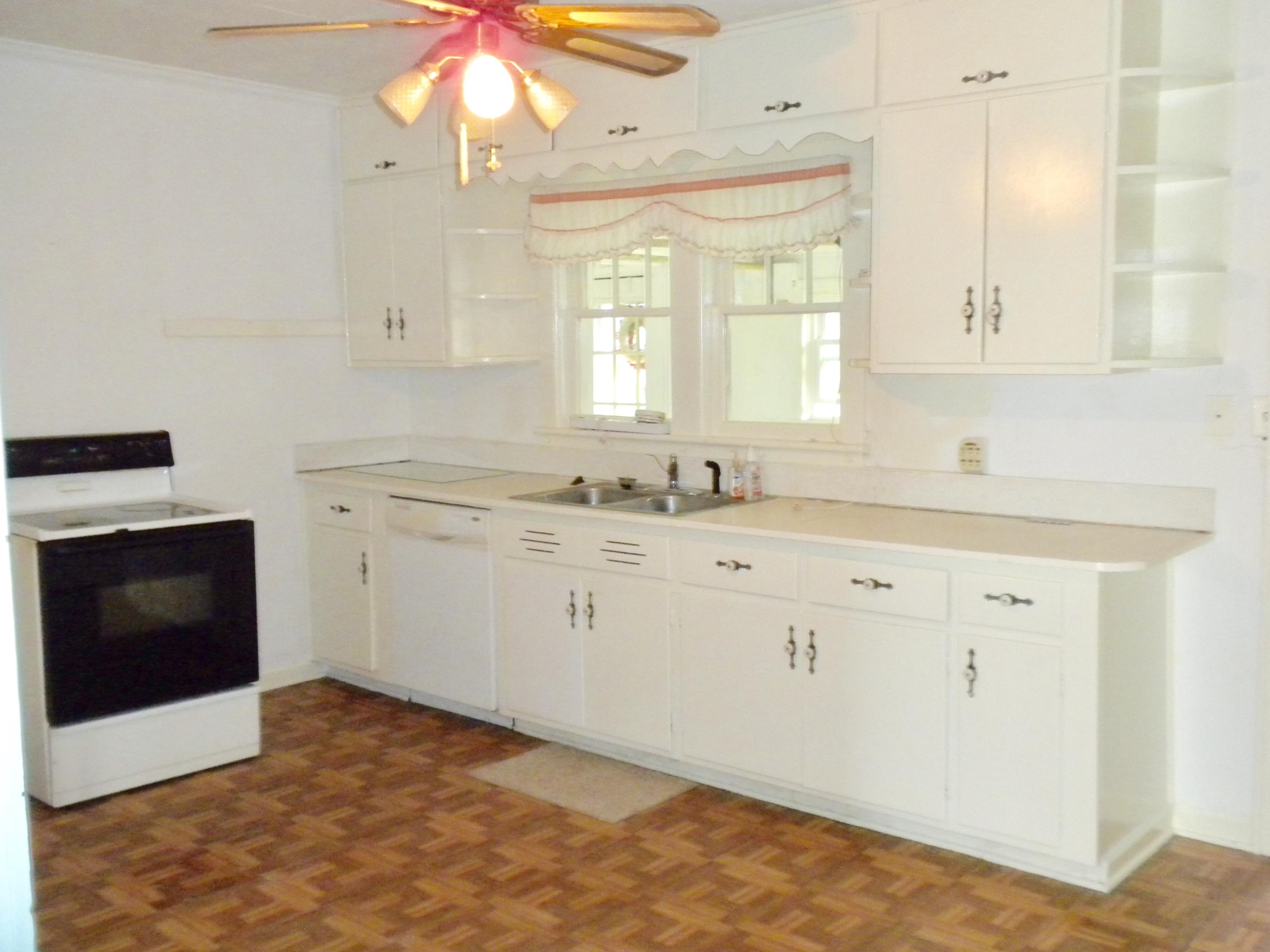 2225 Kessler Road Northeast Roanoke, VA 24012 - Photo 5 of 13 5a