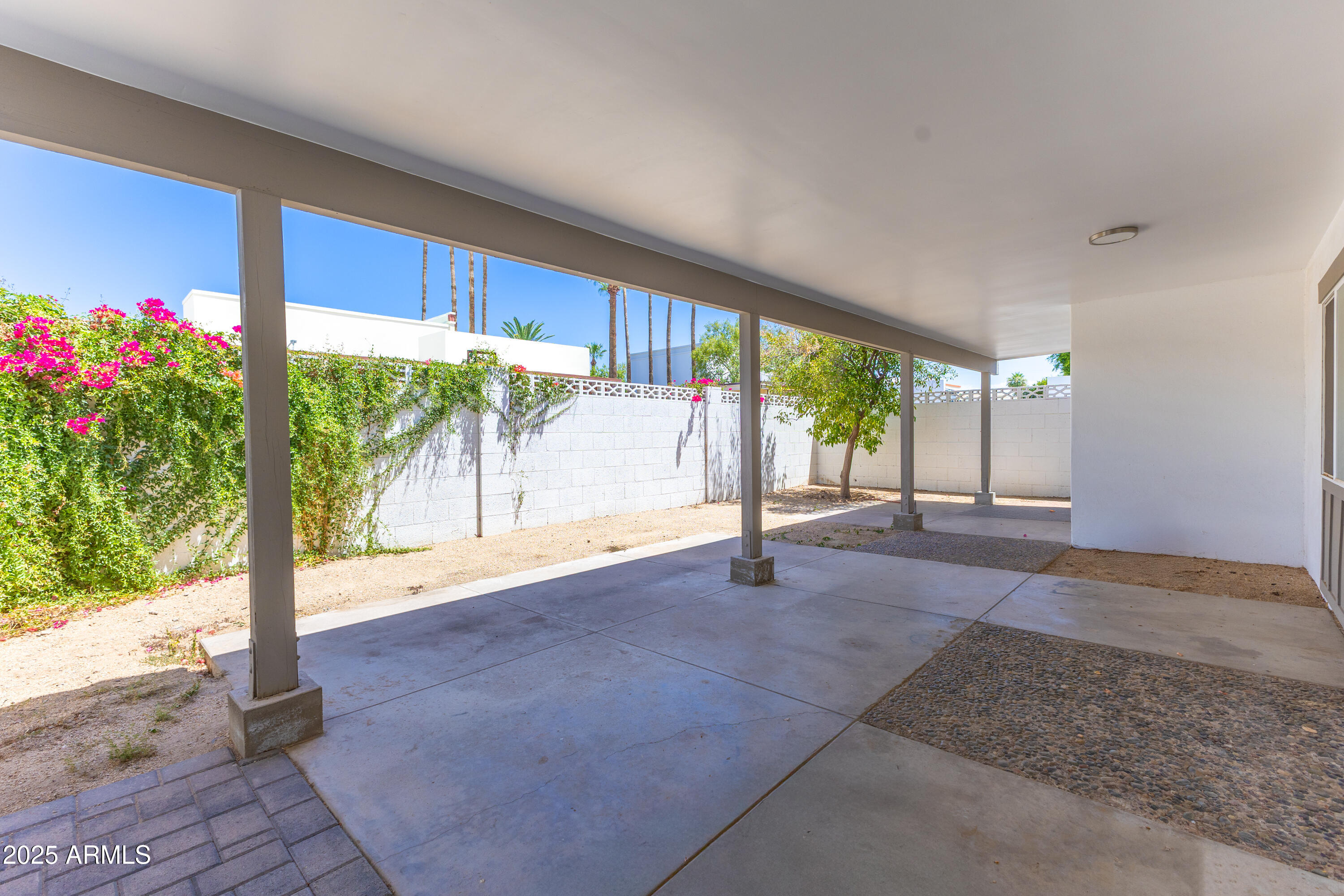 2518 East Osborn Road Phoenix, AZ 85016 - Photo 22 of 24 2518 E Osborn Rd-26