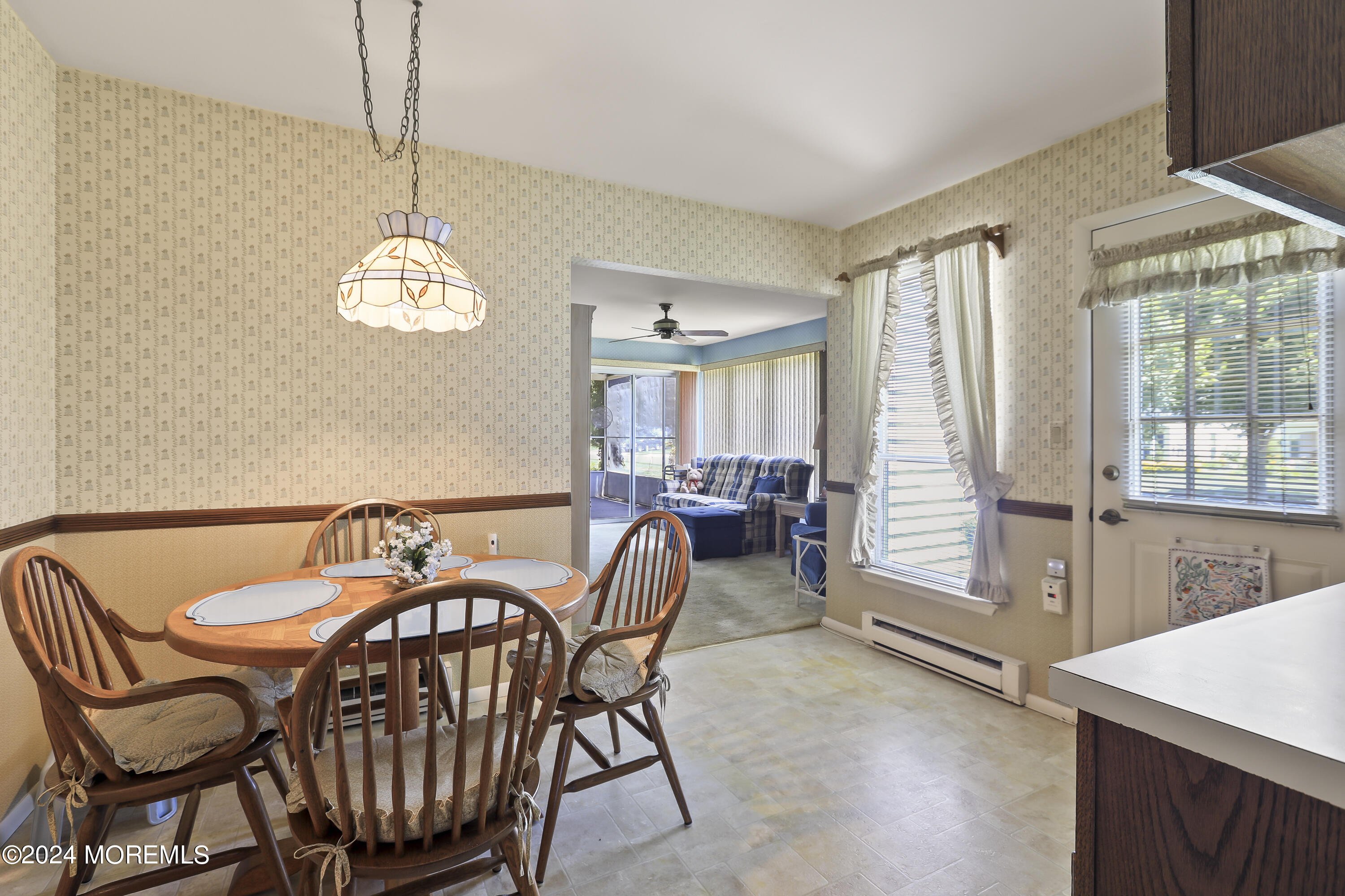30 Hastings Road Manchester Township, NJ 08759 - Photo 12 of 31 Breakfast Area
