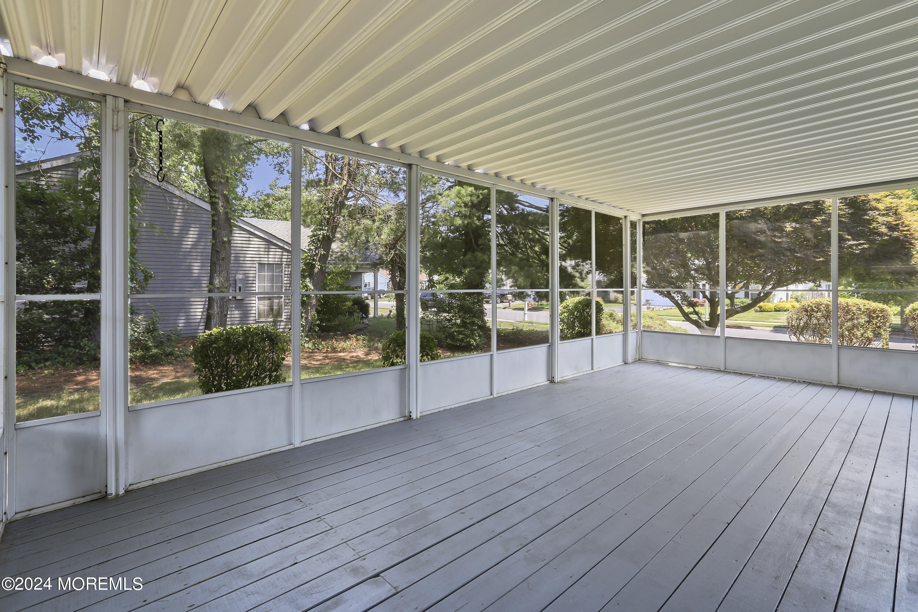 30 Hastings Road Manchester Township, NJ 08759 - Photo 20 of 31 Large Covered Deck