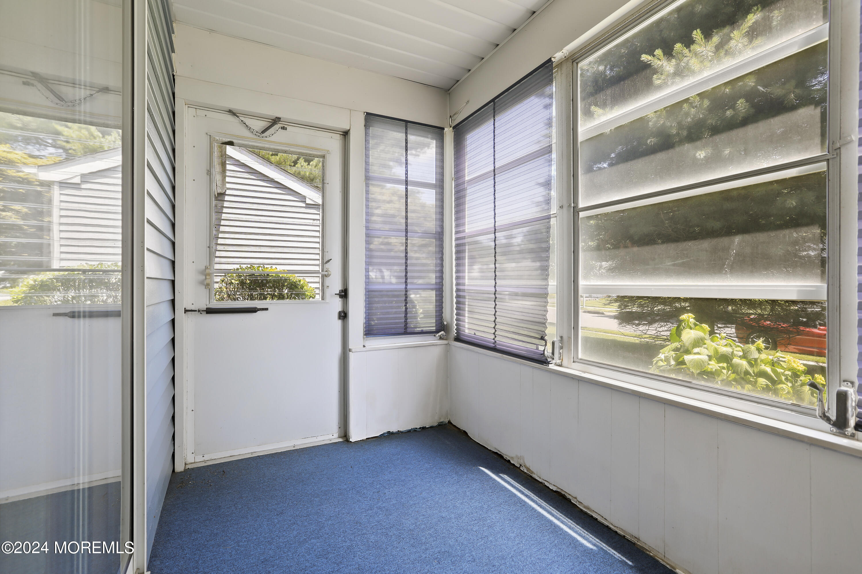 30 Hastings Road Manchester Township, NJ 08759 - Photo 21 of 31 Side Porch