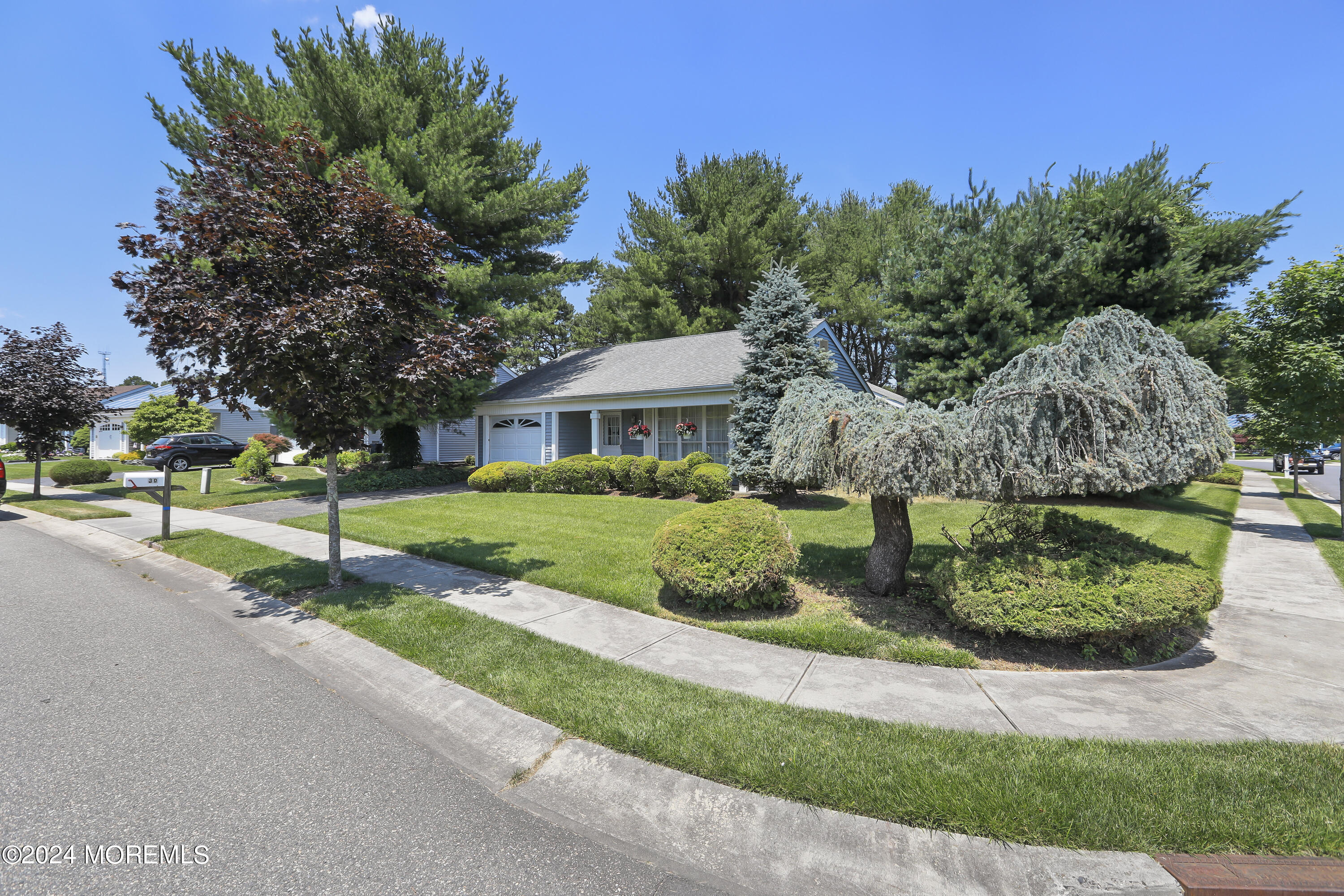 30 Hastings Road Manchester Township, NJ 08759 - Photo 25 of 31 Beautiful Landscaping