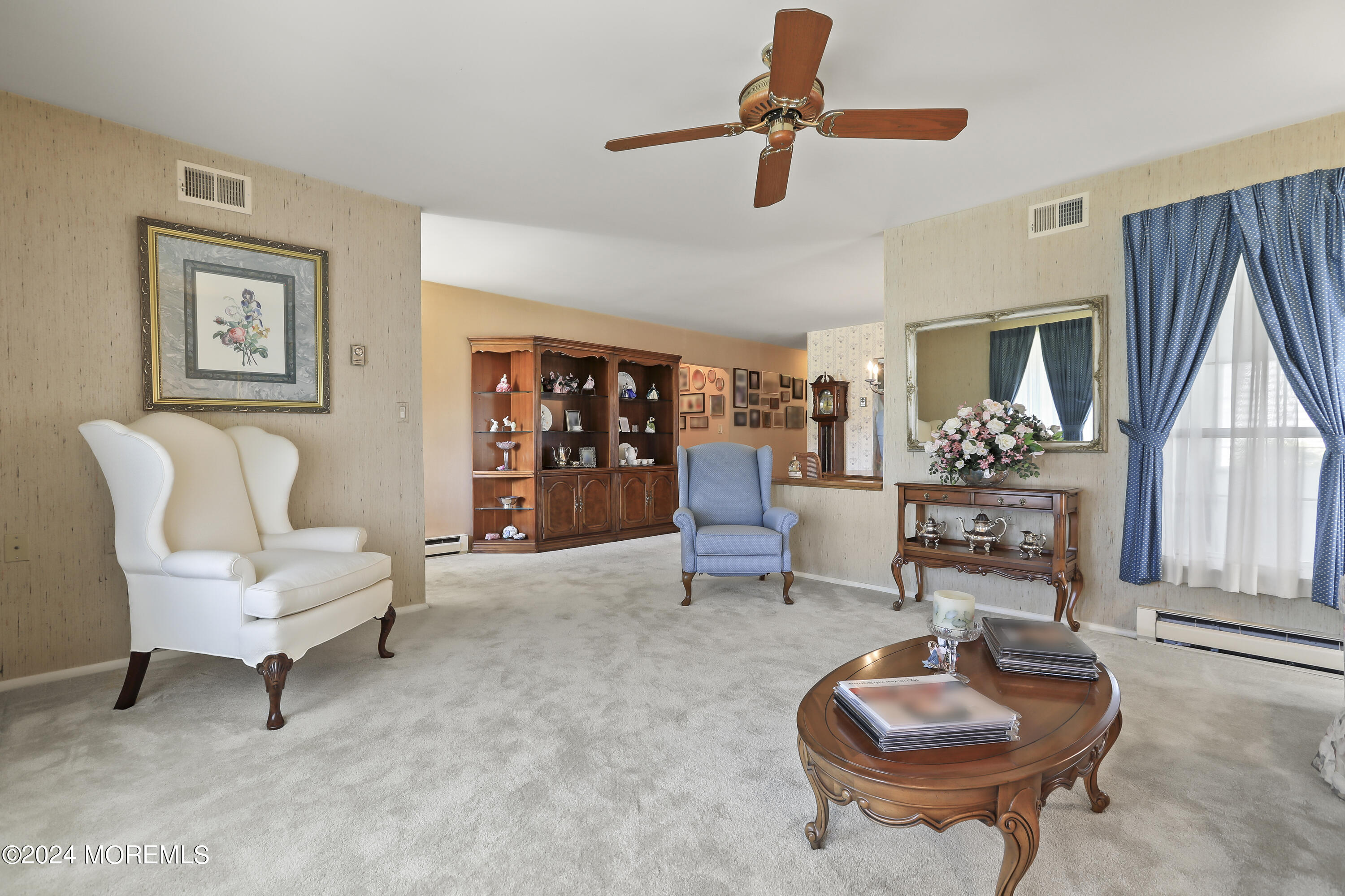30 Hastings Road Manchester Township, NJ 08759 - Photo 5 of 31 Living Room