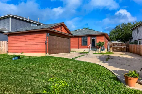 $225,000 | 11401 Briarcreek Loop, Manor, TX 78653