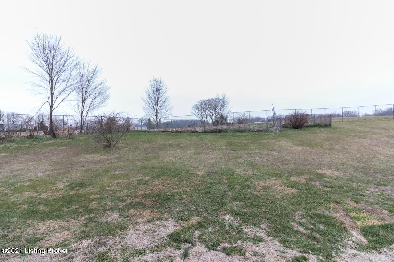 4075 Old Ekron Road Brandenburg, KY 40108 - Photo 18 of 43 7H9A5487