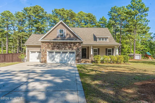 $425,000 | 103 Laurel Oak Lane, Pinebluff, NC 28373