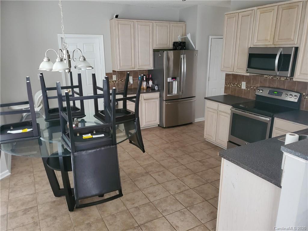 8344 Fox Swamp Road Charlotte, NC 28215 - Photo 10 of 15 Gallery Image 10