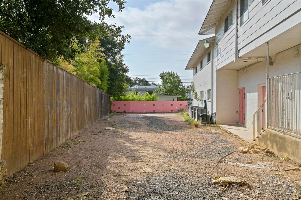 1208 Enfield Road, Unit 202 Austin, TX 78703 - Photo 16 of 19