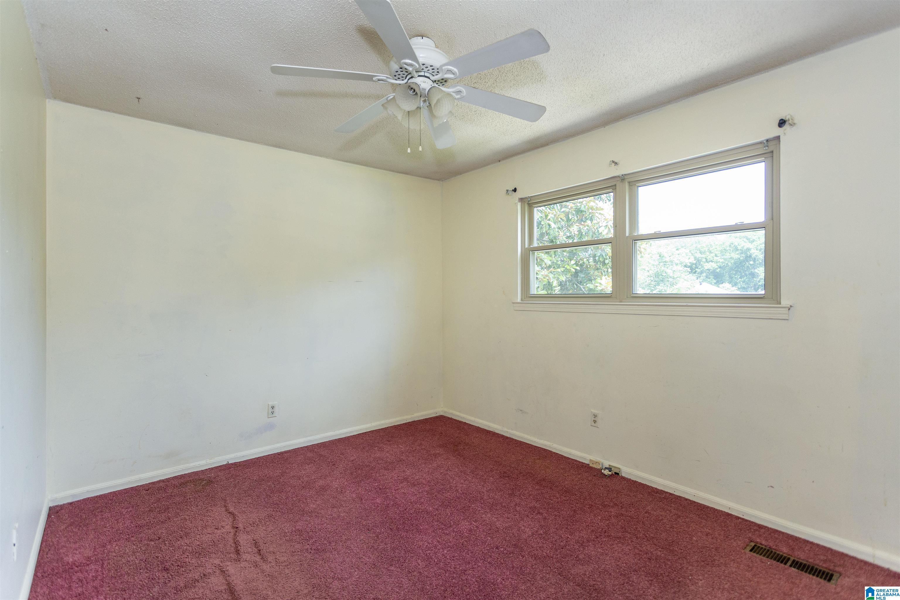 112 Reach Circle Alabaster, AL 35007 - Photo 37 of 47