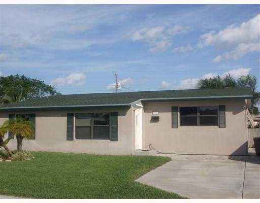 2707 Freeport Road West Palm Beach, FL 33406 - Photo 1 of 7 Primary Photo