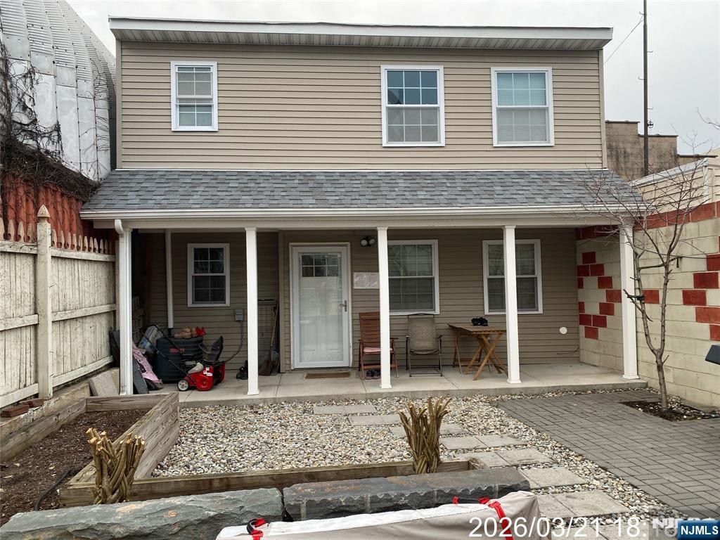 38 Delancy Street Newark, NJ 07105 - Photo 14 of 33